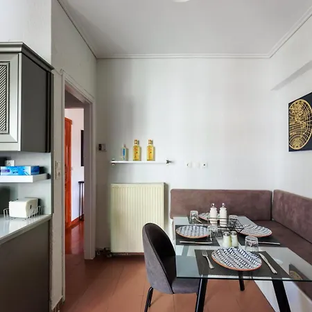 Appartamento Aiolos Grand Super Lux Kalamaki Alimos Near The Sea *